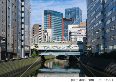千代田區、東京秋葉原建築集團和神田川 94085004