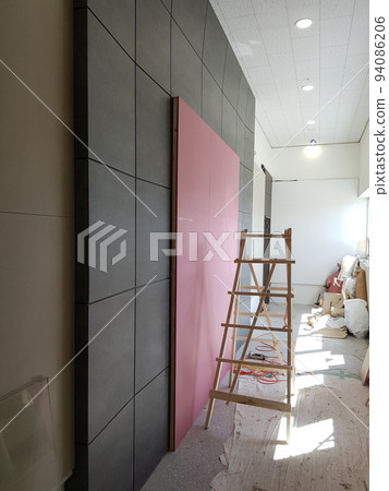 Indoor golf course, interior, construction, interior design, painting 94086206