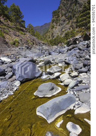 Barranco de las Angustias, Caldera de Taburiente National Park, Spain Barranco de las Angustias, Caldera de Taburiente National Park, Spain 94086701
