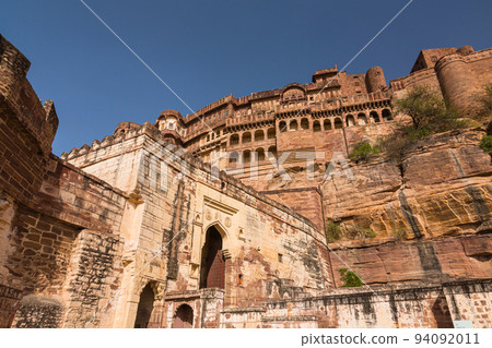 印度焦特布爾 Mehrangarh 堡的外部和大門 94092011