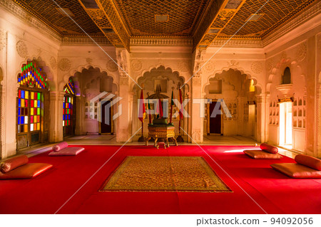 Moti Mahal，位於印度焦特布爾 Mehrangarh 堡的珍珠宮。 94092056
