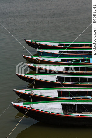 Cityscape along the Ganges River in Varanasi, India 94093141