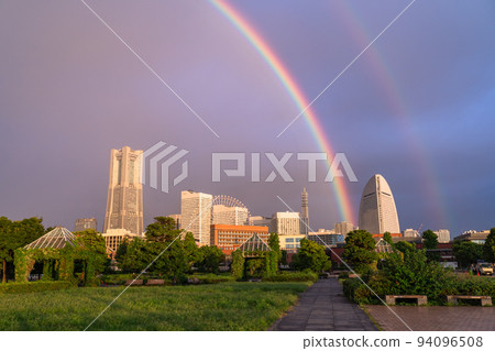 《Kanagawa Prefecture》Rainbow Bridge・Yokohama Minatomirai 94096508