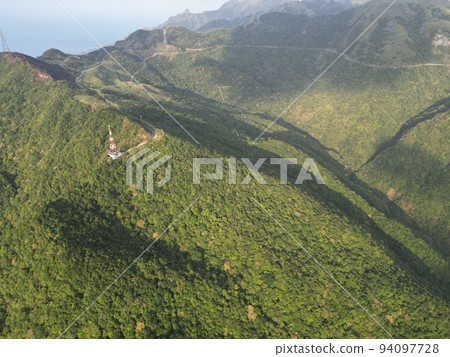 HajimeTakashiyama 94097728