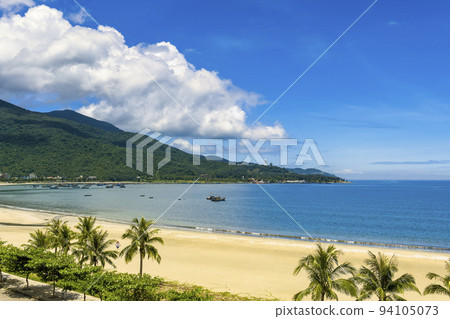 越南峴港美溪海灘和山茶山景觀 94105073