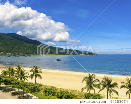 越南峴港美溪海灘和山茶山景觀 94105074