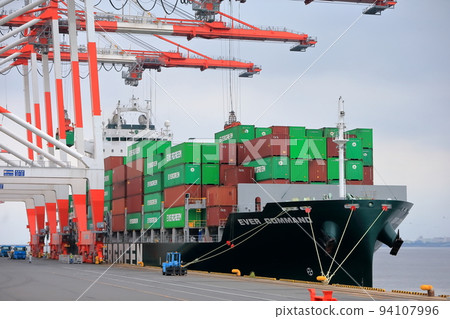 奧米集裝箱碼頭圖片 94107996