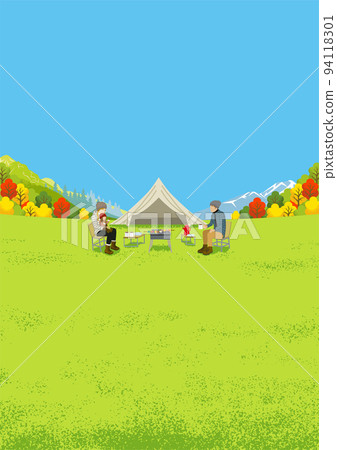 享受秋季露營的年輕家庭 — 垂直構圖 A4 比例 94118301