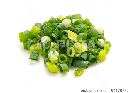 finely chopped spring onion 94120782