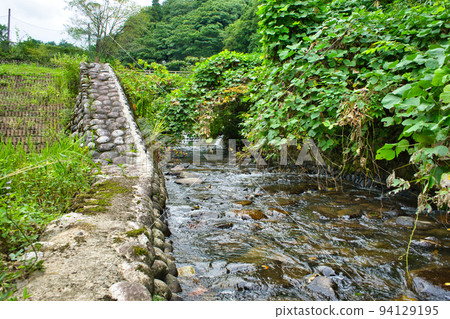 Scenes of rivers and satoyama in the Kitayama district of Uozu City, Toyama Prefecture 94129195