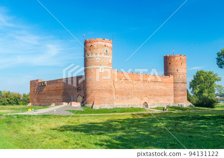 Medival brick castle of the Masovian Dukes in Ciechanow in Poland. Castle built in the fourteenth or fifteenth century by the Masovian Duke Siemowit III. Medival brick castle of the Masovian Dukes in Ciechanow in Poland. Castle built in the fourteenth or fifteenth century by the Masovian Duke Siemowit III. 94131122
