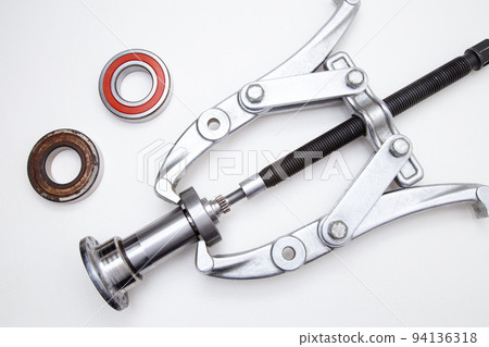 軸承更換工作 94136318