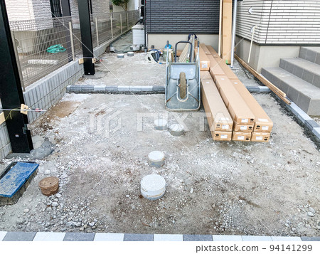 Carport construction site for new detached house Carport construction site for new detached house 94141299
