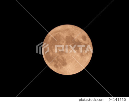 Mid-Autumn Harvest Moon 94141330