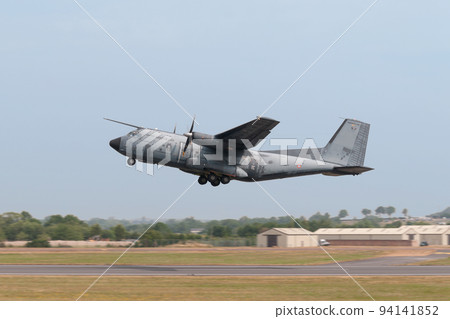 法國空軍 C-160NG Transal 運輸機起飛 94141852