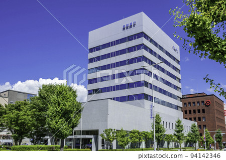 In front of Tottori Station, Tottori Bank Head Office, Tottori City, Tottori Prefecture 94142346