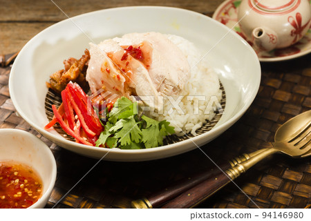 Khao man gai(泰式雞飯,泰國菜) Khao man gai(泰式雞飯,泰國菜) 94146980
