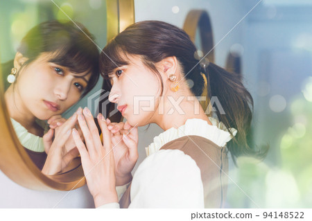 鏡子 煩惱 擔心 94148522
