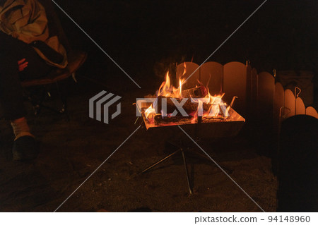 Bonfire image material for background Bonfire image material for background 94148960