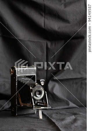 Old Photo Camera 94149587