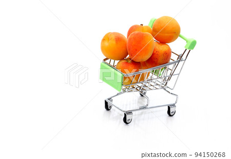Shopping Cart With Apricots 94150268