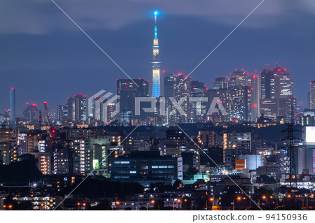 "Tokyo" Night view / distant view of the skyscraper in Shinjuku and the residential area 94150936