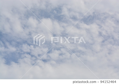 lots of clouds and sky 94152464