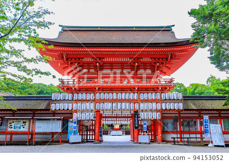京都市左京區的京都鴨宮神社(下鴨神社)塔門 京都市左京區的京都鴨宮神社(下鴨神社)塔門 94153052