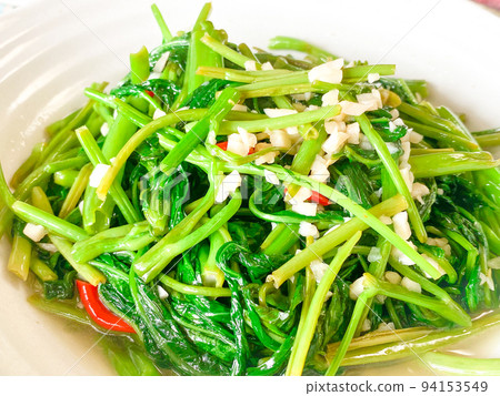 Chinese home-cooked garlic spinach (fried spinach) Chinese home-cooked garlic spinach (fried spinach) 94153549