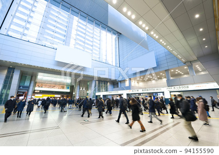 [東京] 1月：品川站早上人滿為患 94155590