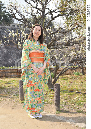 Kimono Beauty in Osaka Castle Umezono Kimono Beauty in Osaka Castle Umezono 94158671