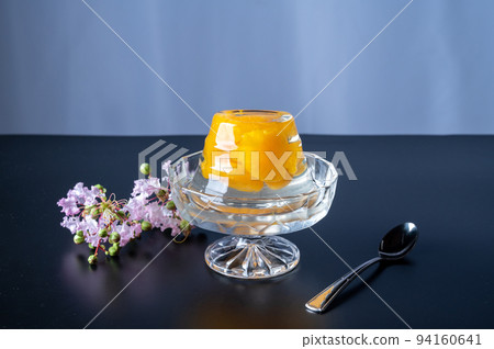 transparent cold tangerine jelly 94160641