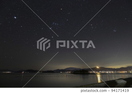 Seto Inland Sea's winter starry sky lit by manyobi lanterns Orion constellation cross filter 94171419