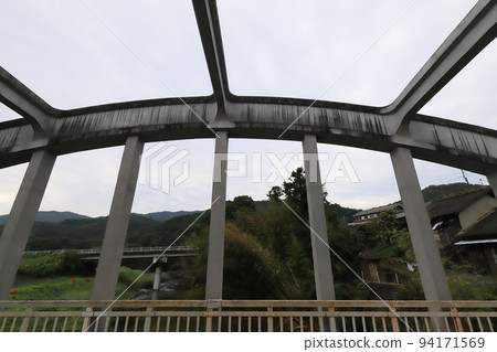 茨城縣日立太田大橋(日本土木學會選定的登錄有形文化財產/土木遺產) 茨城縣日立太田大橋(日本土木學會選定的登錄有形文化財產/土木遺產) 94171569