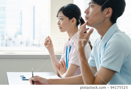 students undergoing training students undergoing training 94175525