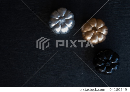Halloween [Interior image] 94180349