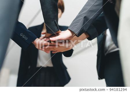 Business team unity Business team unity 94181294