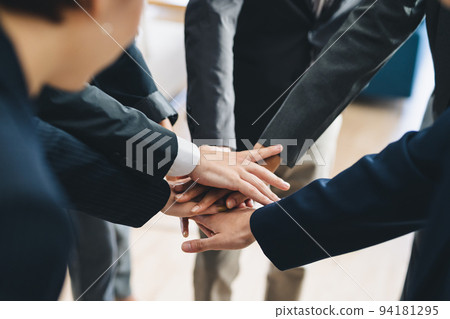 Business team unity 94181295