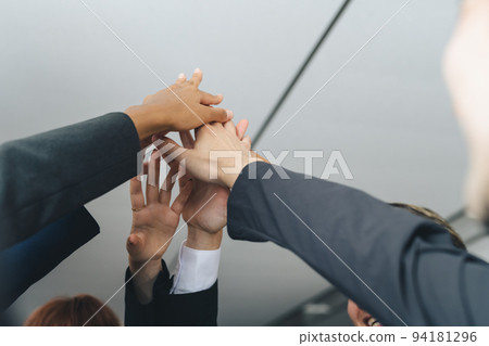 Business team unity 94181296