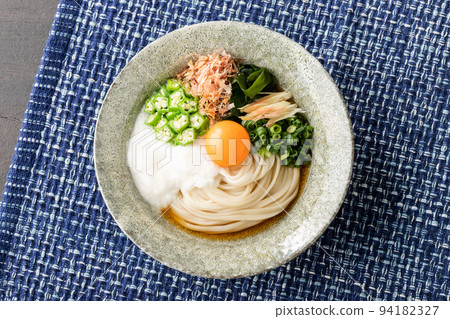 夏季經典,托羅羅顏射烏冬面 夏季經典,托羅羅顏射烏冬面 94182327
