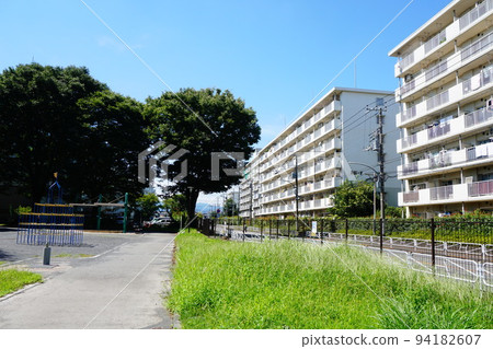 中野團地 東京八王子市 94182607