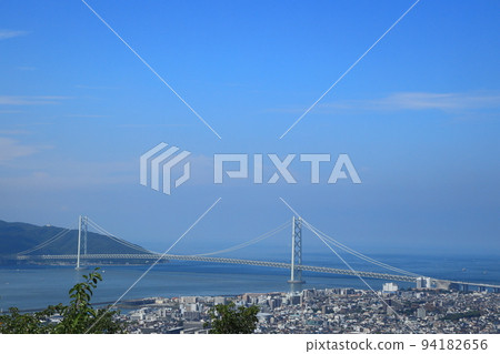 Akashi Kaikyo Bridge seen from Kobe side 94182656