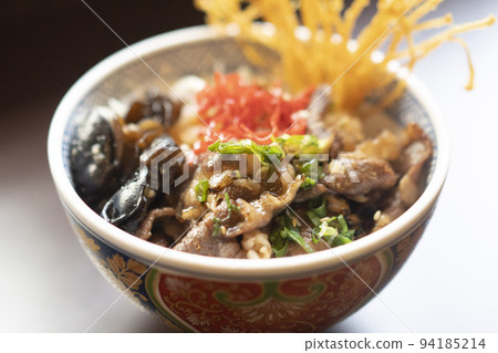 牛肉飯碗，日本料理，日本飯碗 94185214