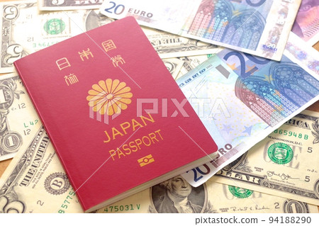 Japanese red passport and overseas banknotes Japanese red passport and overseas banknotes 94188290