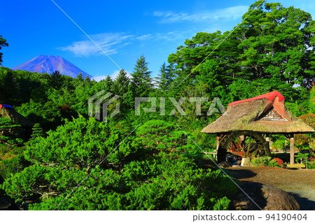 [Yamanashi Prefecture] Summer Mt. Fuji and Trout House (Oshino Hakkai) 94190404