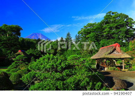 [山梨縣]夏季富士山和鱒魚屋（忍野八海） 94190407