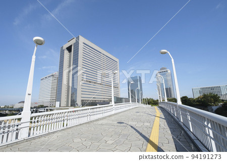 Makuhari Shintoshin High-rise Buildings and Pedestrian Deck Mihama Ward, Chiba City Makuhari Shintoshin High-rise Buildings and Pedestrian Deck Mihama Ward, Chiba City 94191273