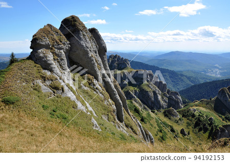 Mountain landscape in the Carpathians 94192153
