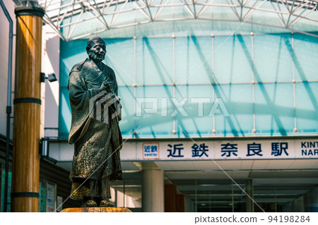 [#Nara] Gyoki Bodhisattva statue in front of Kintetsu Nara Station 01 94198284