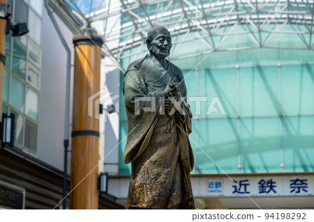 [#Nara] Gyoki Bodhisattva statue in front of Kintetsu Nara Station 07 94198292